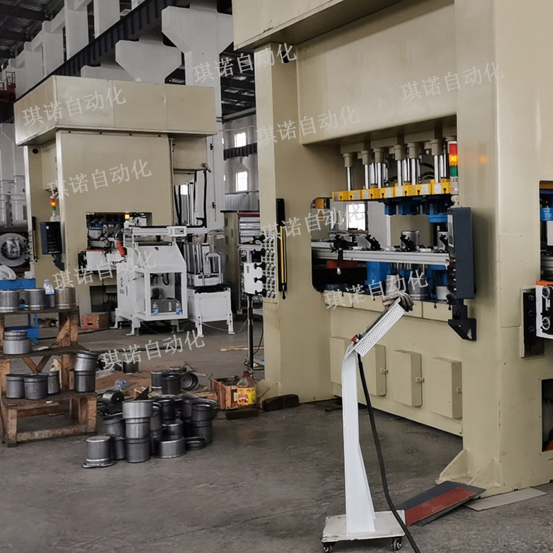 工業(yè)機器人 工業(yè)機器人