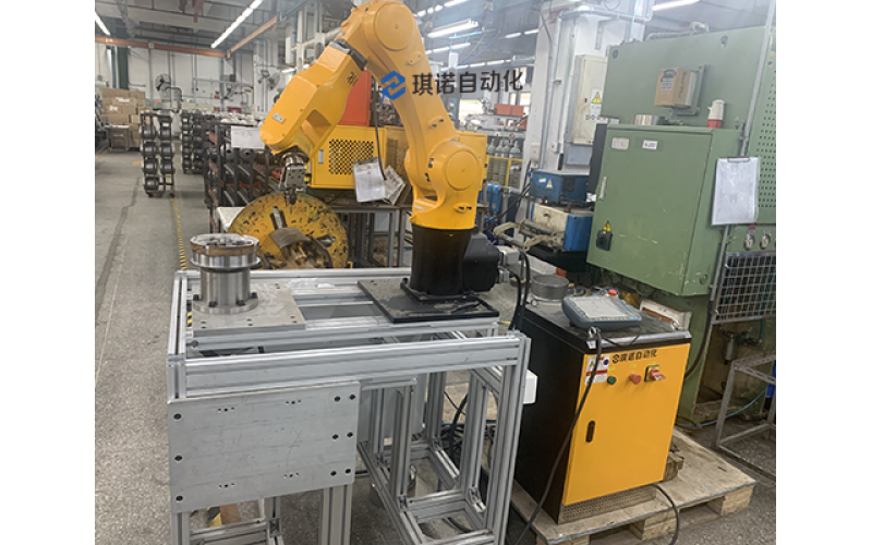 可靠又高效，這就是沖壓機(jī)械手的性能特點(diǎn)