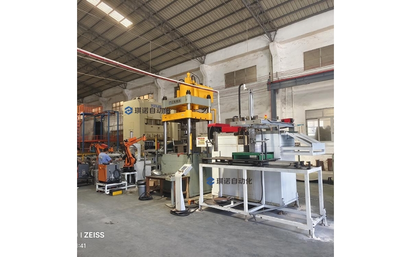 熱水器封頭拉伸使用自動(dòng)化生產(chǎn)線的優(yōu)勢(shì)